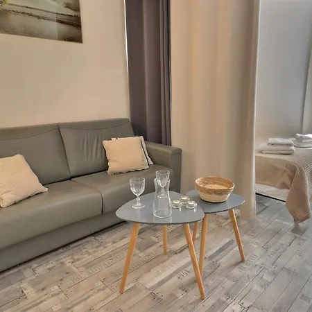 4 Personnes Hyper Centre Апартаменты *